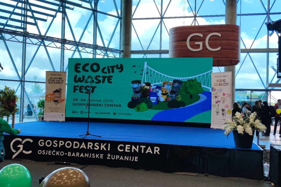 Messenger_creation_c37ae673-9986-41f1-87d1-2a77999fd72d